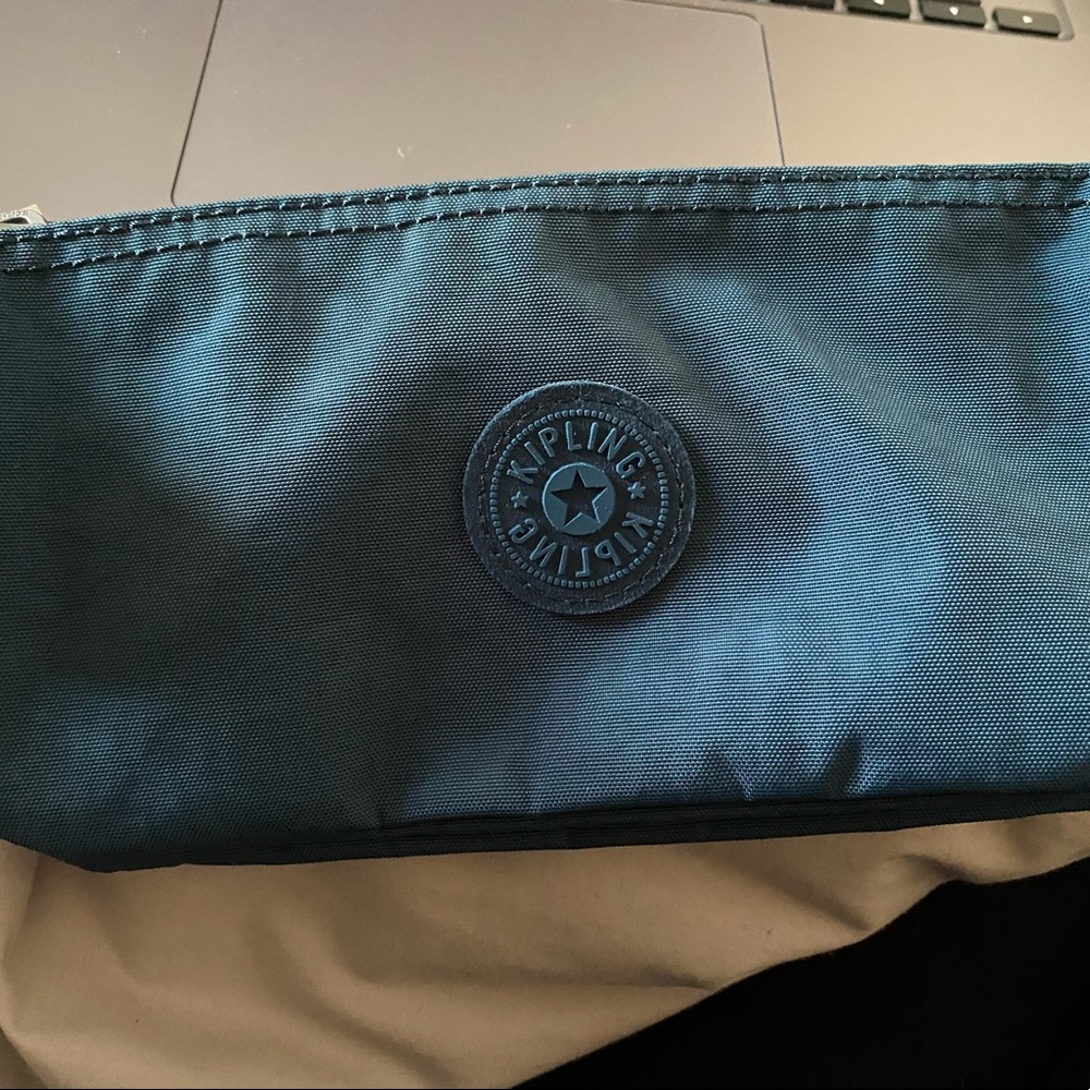 BRAND NEW Kipling Pouch